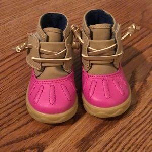 Sperry baby girl boot